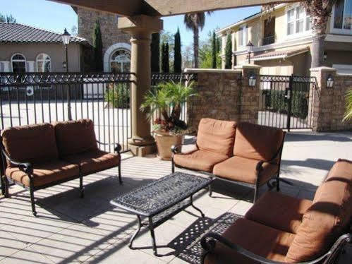 Sonoran Suites Of San Diego Βίστα Εξωτερικό φωτογραφία